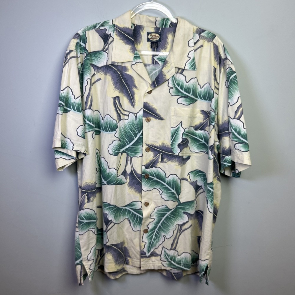 Men's Tommy Bahama Short Sleeve Shirt Size XL Button Rayon/Cotton Large Hawaiian